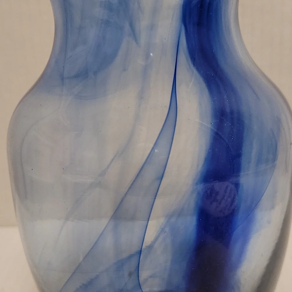 Beautiful Vintage Hand Blown Vase